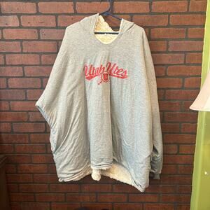 Utah Utes NCAA Reversible Big Logo Hoodeez University of Utah Fan Gear Comfy